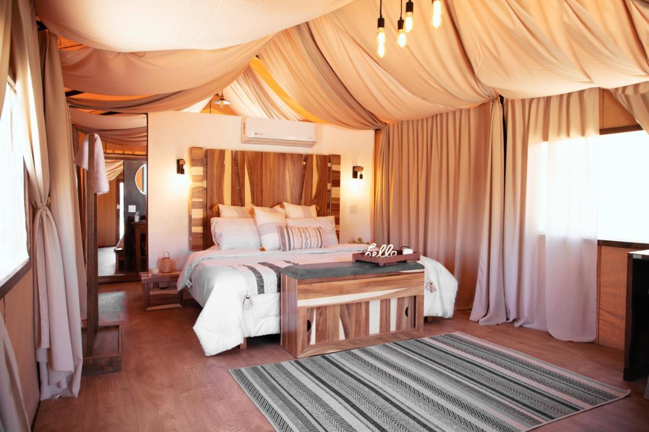 Indomito Resort & Hotel Boutique บาเย เด กัวลาลูเป ภายนอก รูปภาพ