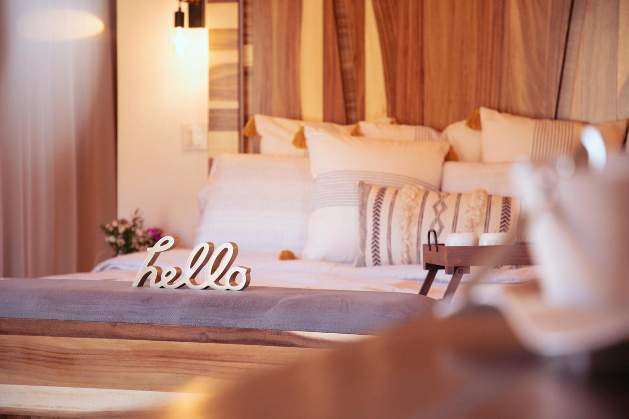 Indomito Resort & Hotel Boutique บาเย เด กัวลาลูเป ภายนอก รูปภาพ